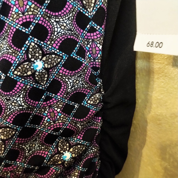 Van Heusen Draped Front Top NWT M - Picture 5 of 6